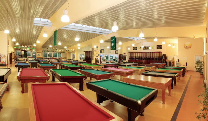 Dynamic Pool Table Showroom