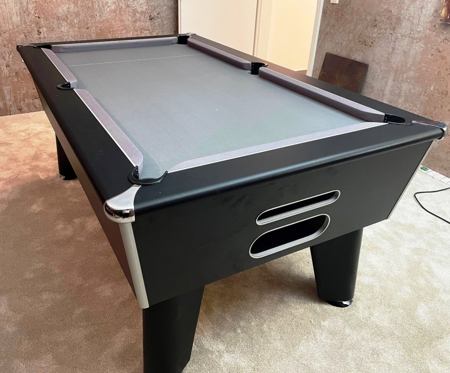 Optima Classic 6ft Black Pool Table with Silver/Grey Cloth