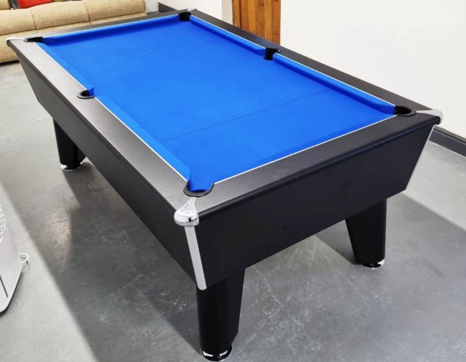 Classic Pool Table - Black with Blue Cloth