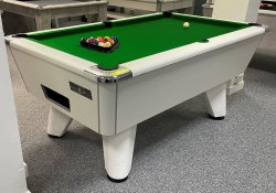 Supreme Winner White Free Play Pool Table