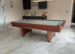 CLEARANCE SALE - 8ft Dynamic Triumph Mahogany American Pool Table